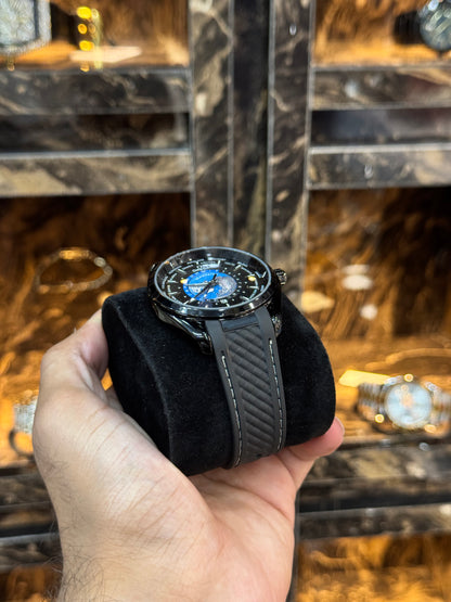 Omega Quartz