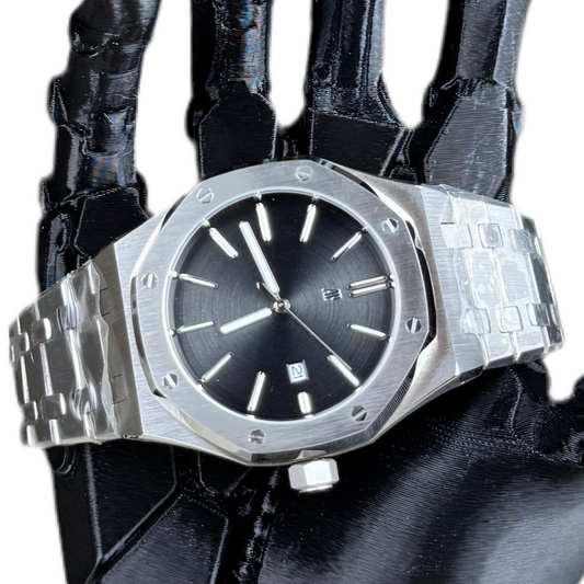 AP Silver Black Quartz